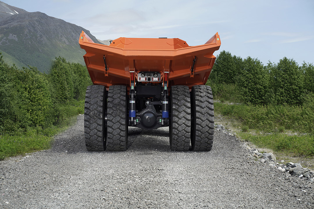 DA45-7 4X4 - Image 6