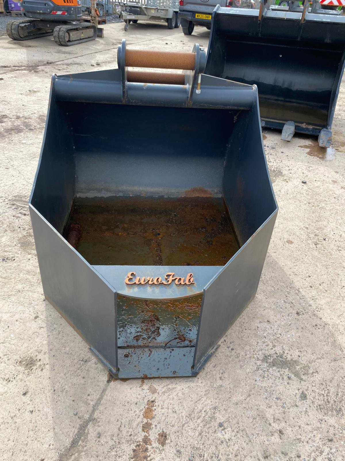 VARIOUS PIN SIZE CONCRETE BUCKETS FOR SALE