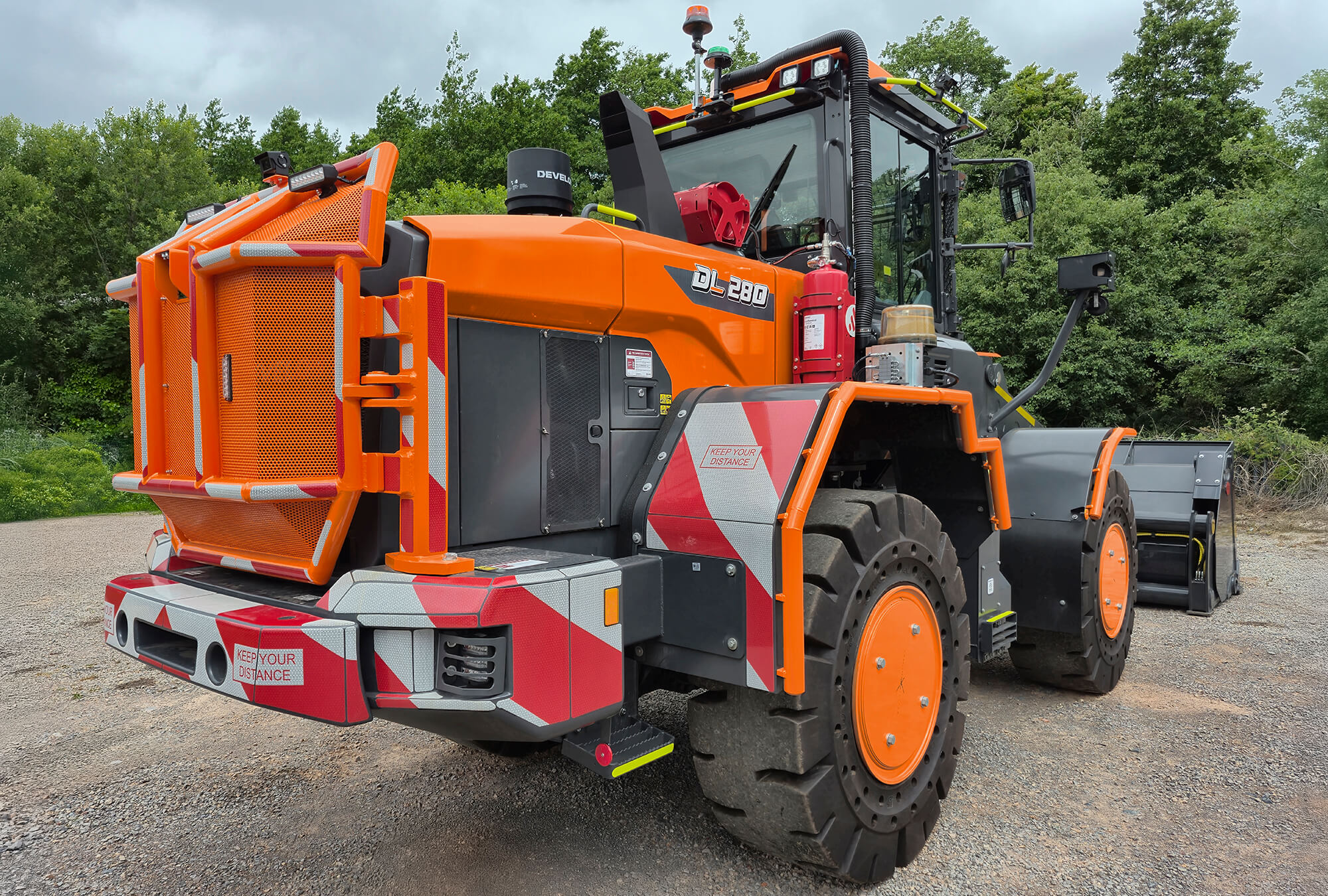DL280-7 Waste Loader - Image 4
