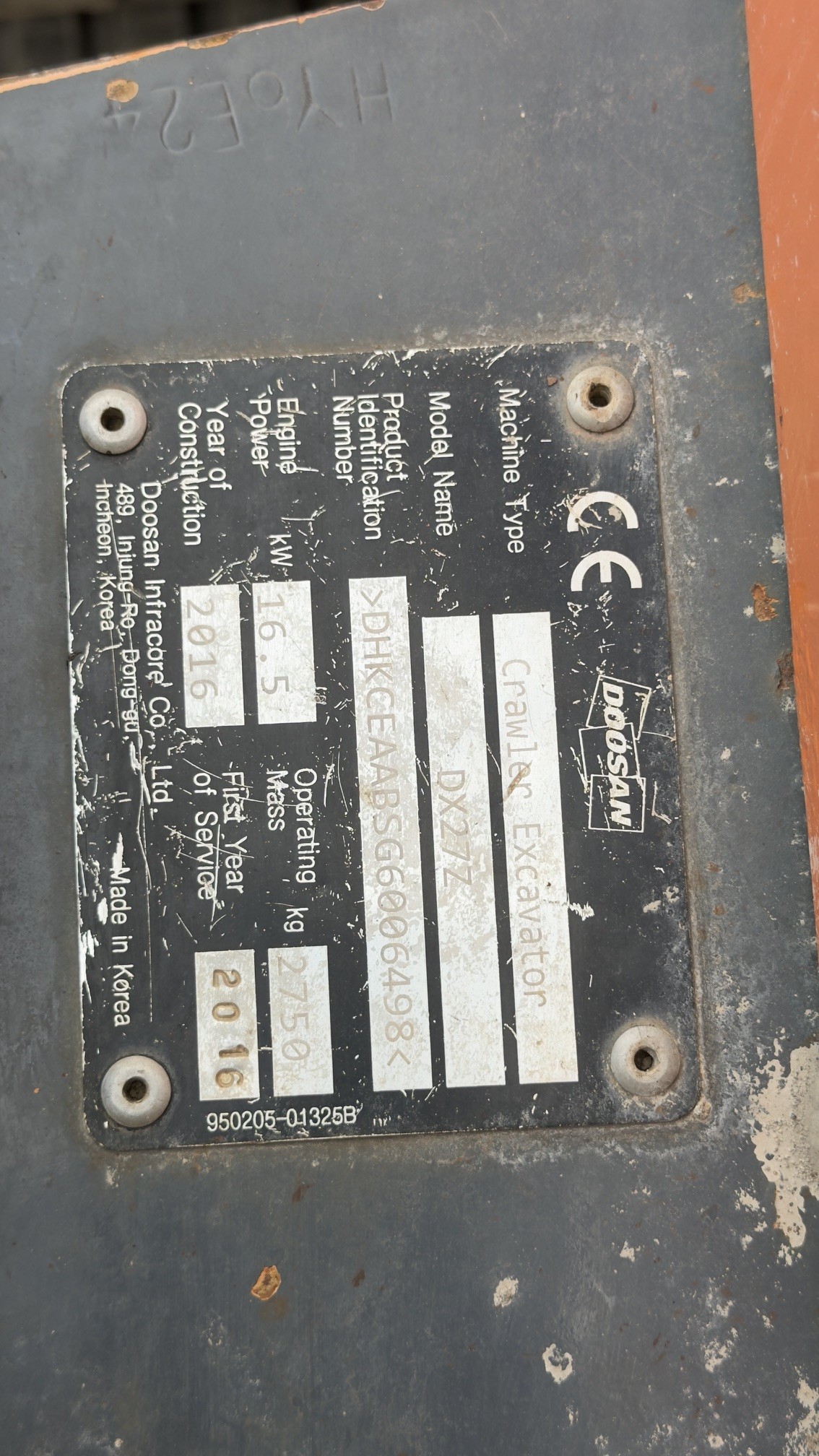 Doosan DX27Z c/w 2 buckets - Image 7