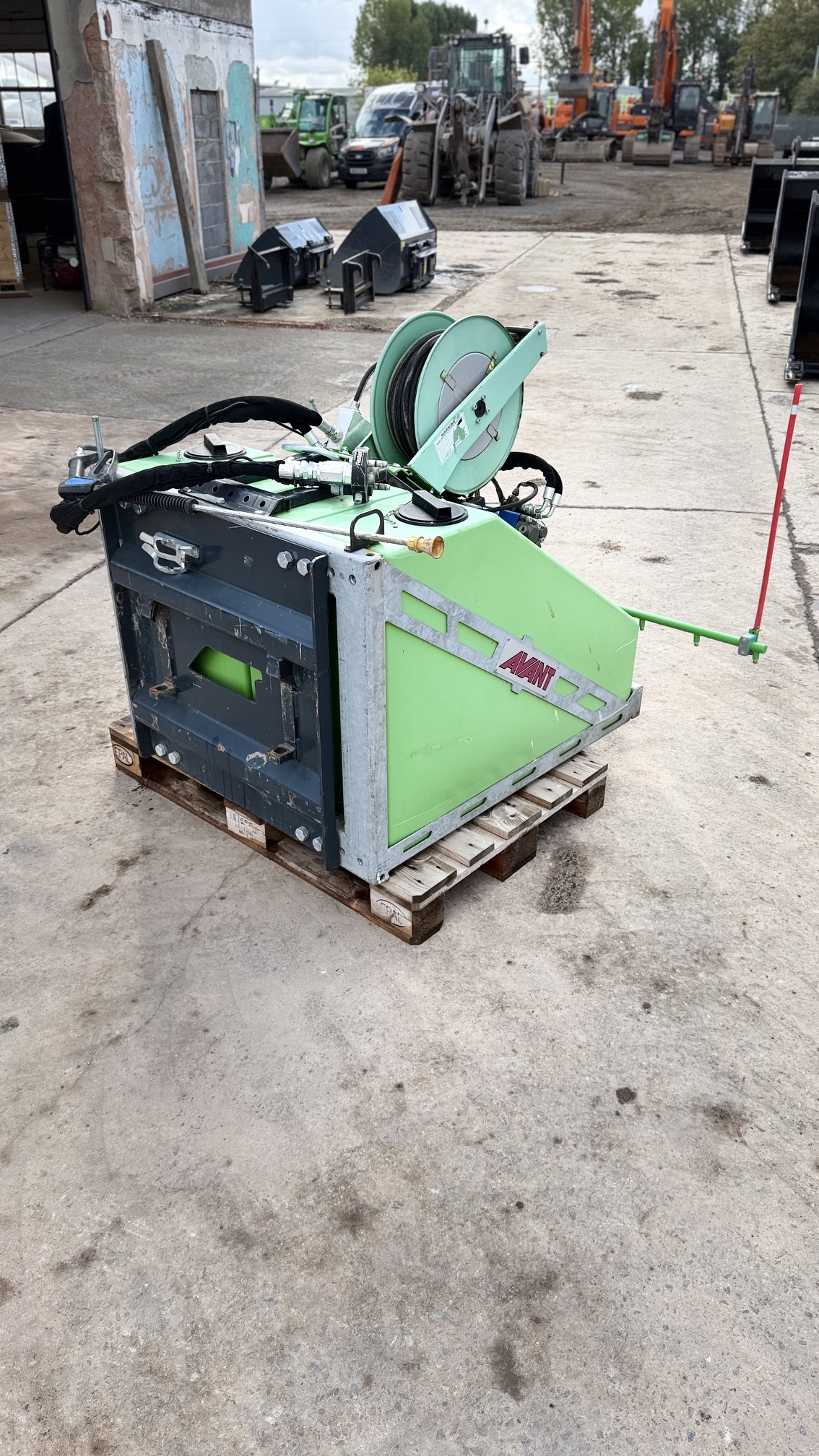 EX Demo - Avant Pressure washer - Image 4