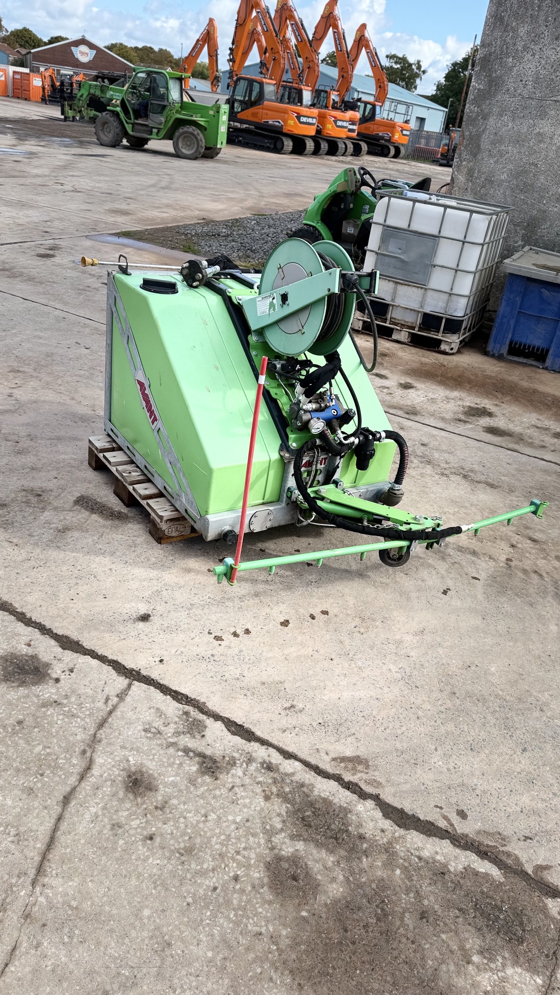 EX Demo - Avant Pressure washer - Image 2