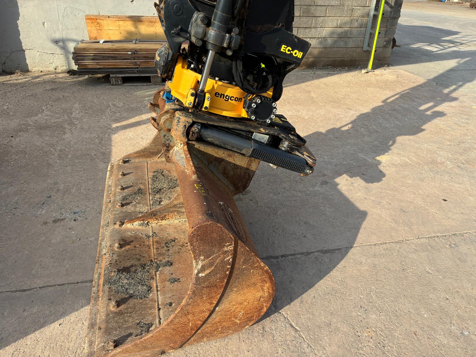 2025 DEVELON DX140LC-7K WITH ENGCON - Image 5