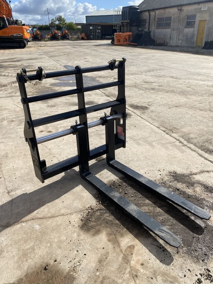 Merlo ZM2 Carriage and Pallet Forks - Image 2